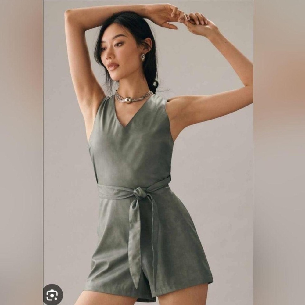 Anthropologie Avec Les Filles Cross Back Faux Leather Romper Size Small - Picture 1 of 12